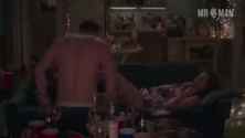 Mm girls s02e01 rannells hd w 01 small 3
