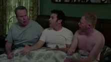 Modernfamily 9x12 ferguson stonestreet hd 01 small 3