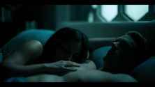 Alteredcarbon 01x05 kinnaman uhd 04 small 3