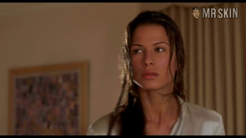 hollow man breast scene Hollow man breast scene