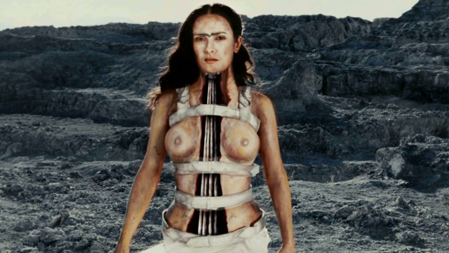Salma hayek frida naked breasts images 993